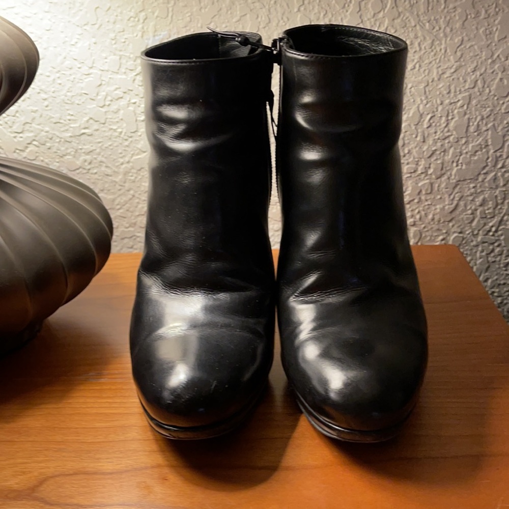 Stuart Weizmann Shoes - image 4